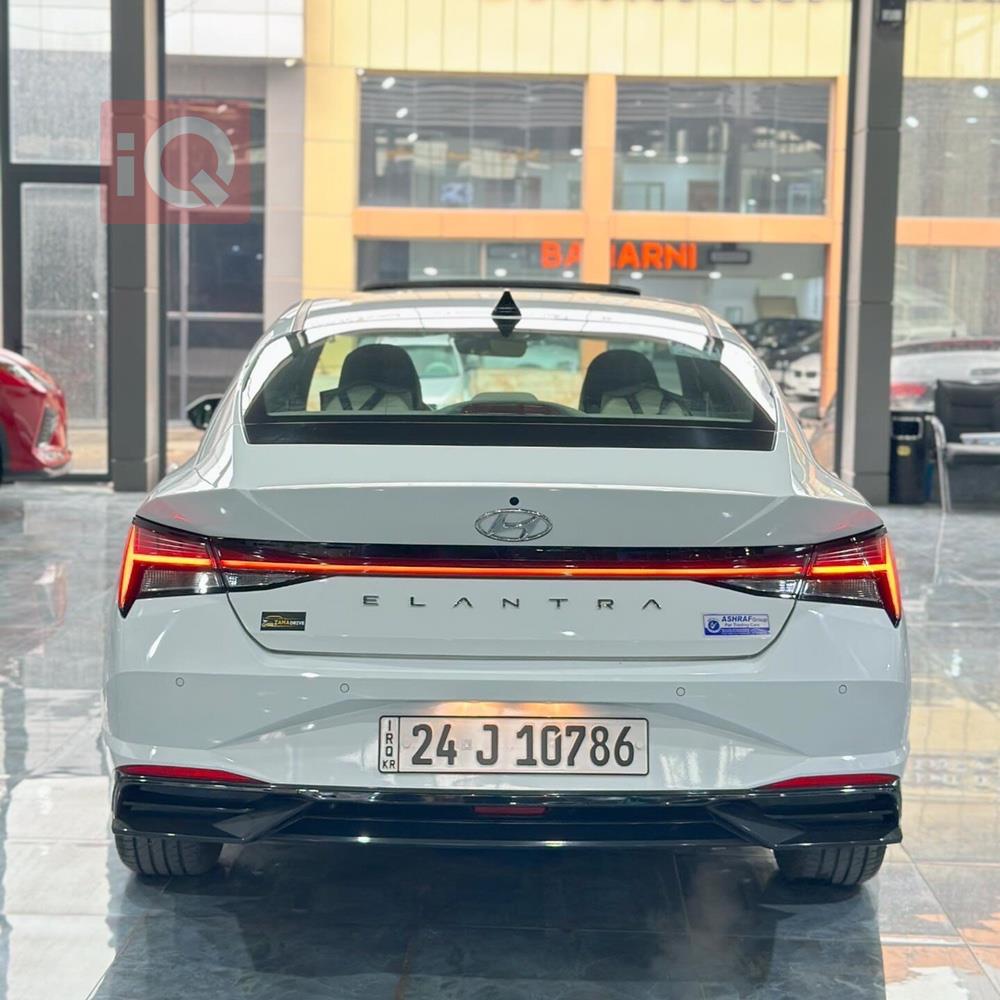 هیوندای ئەلەنترا